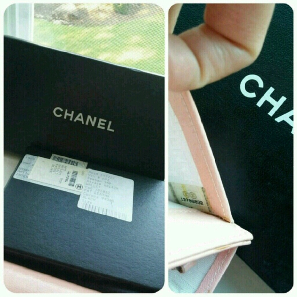 Auth CHANEL Bifold Clutch/Wallet - Picture 4 of 4